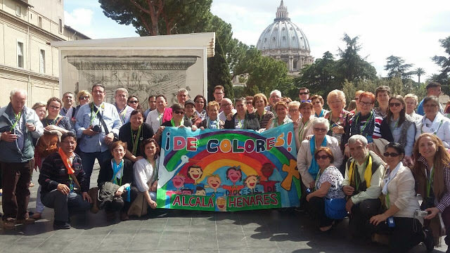 Cursillistas en el tercer encuentro internacional del 2015 en Roma.  