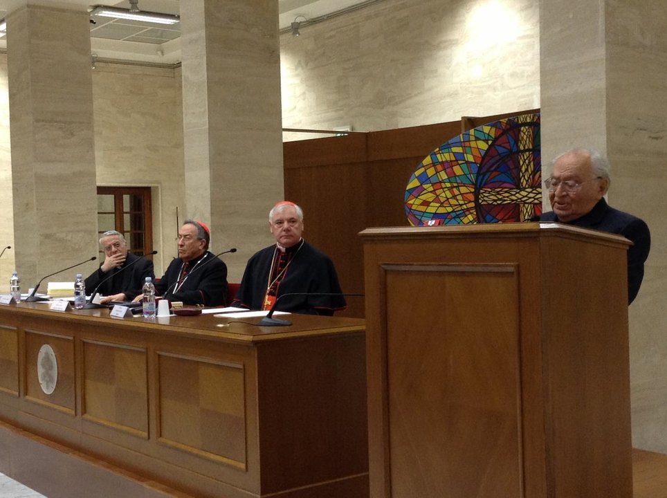 El padre de la Teología de la Liberación (TL), Gustavo Gutiérrez ha participado en la presentación del libro